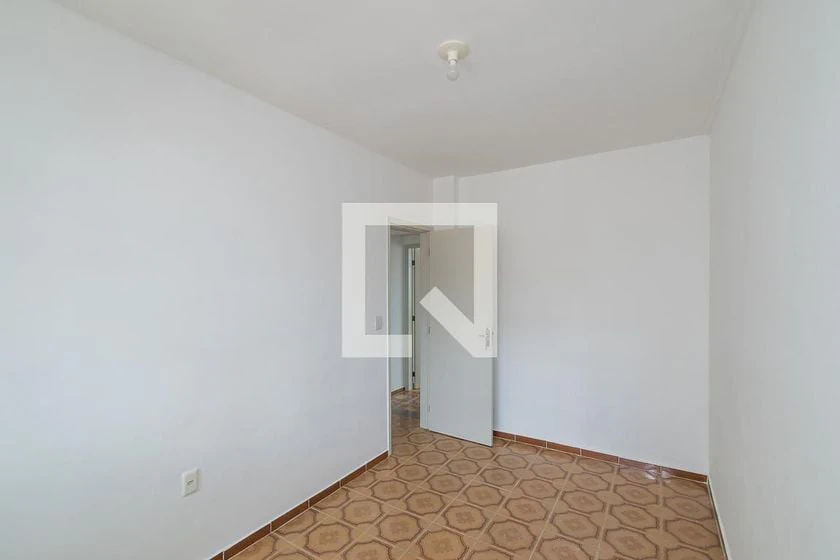 Apartamento sem mobília de 2 quartos com 1 banheiro — photo 6