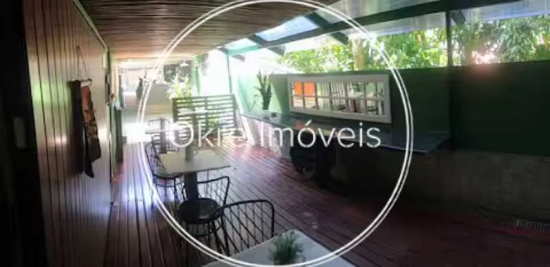 House with 5 bedrooms and 3 bathrooms with a washer — photo 3