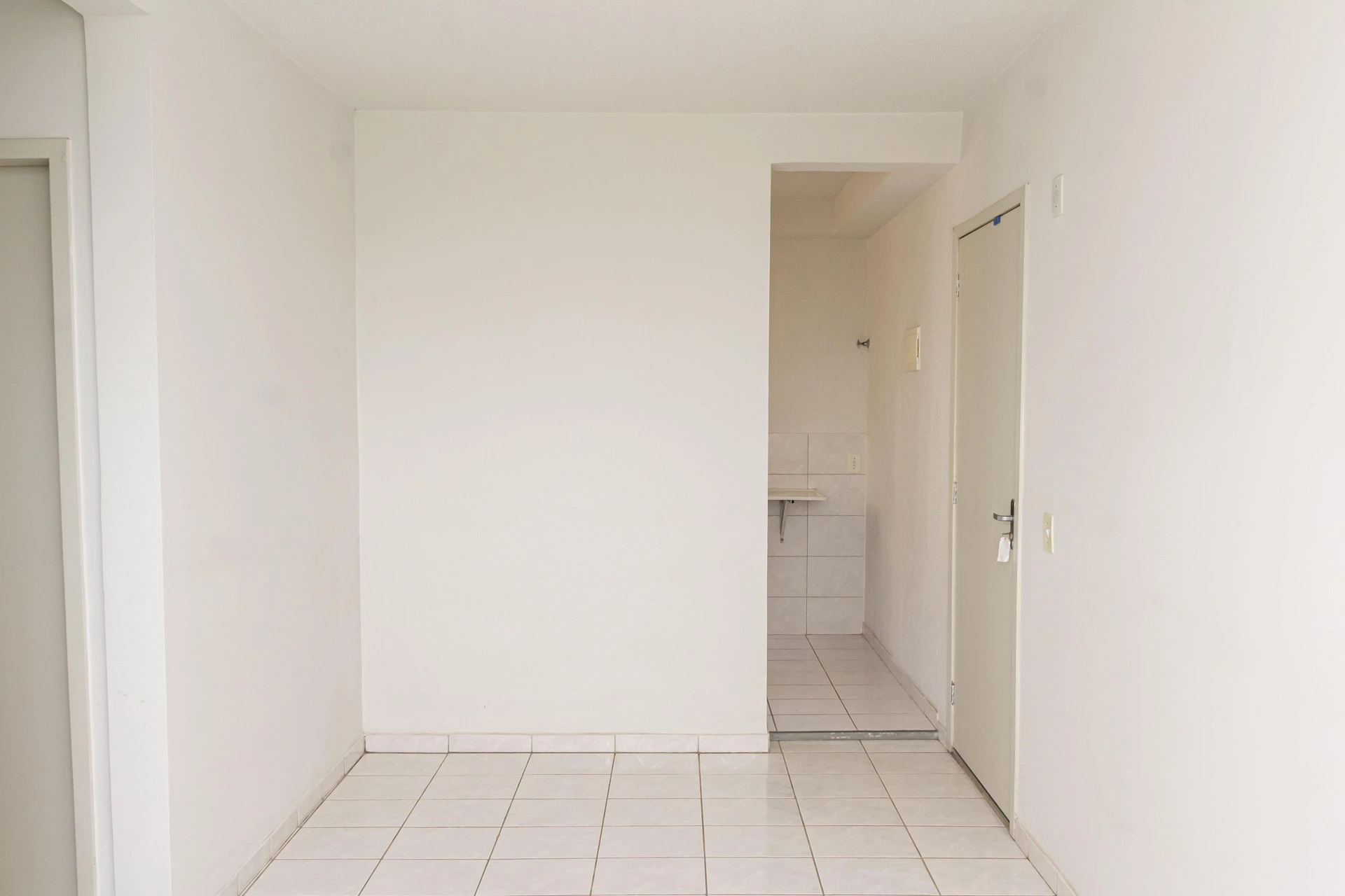 Rental apartment with 2 bedrooms and 1 parking space — photo 35