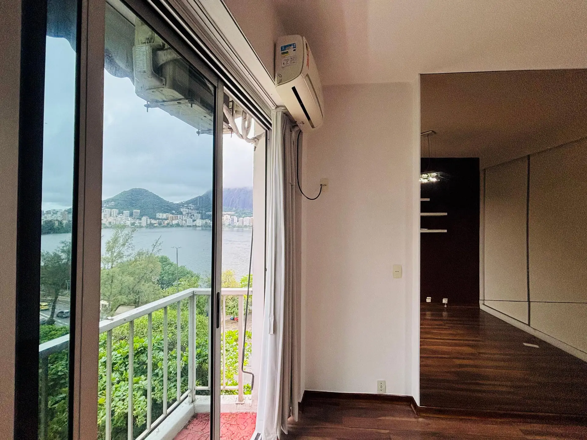 Apartment, 102 m², with a washing machine — photo 21