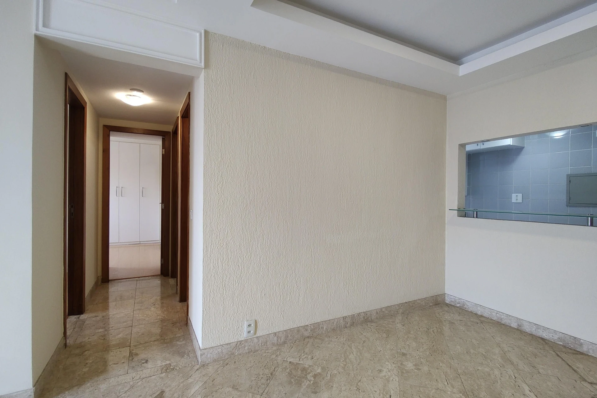 99 m² apartment with a water view and a washing machine — photo 30
