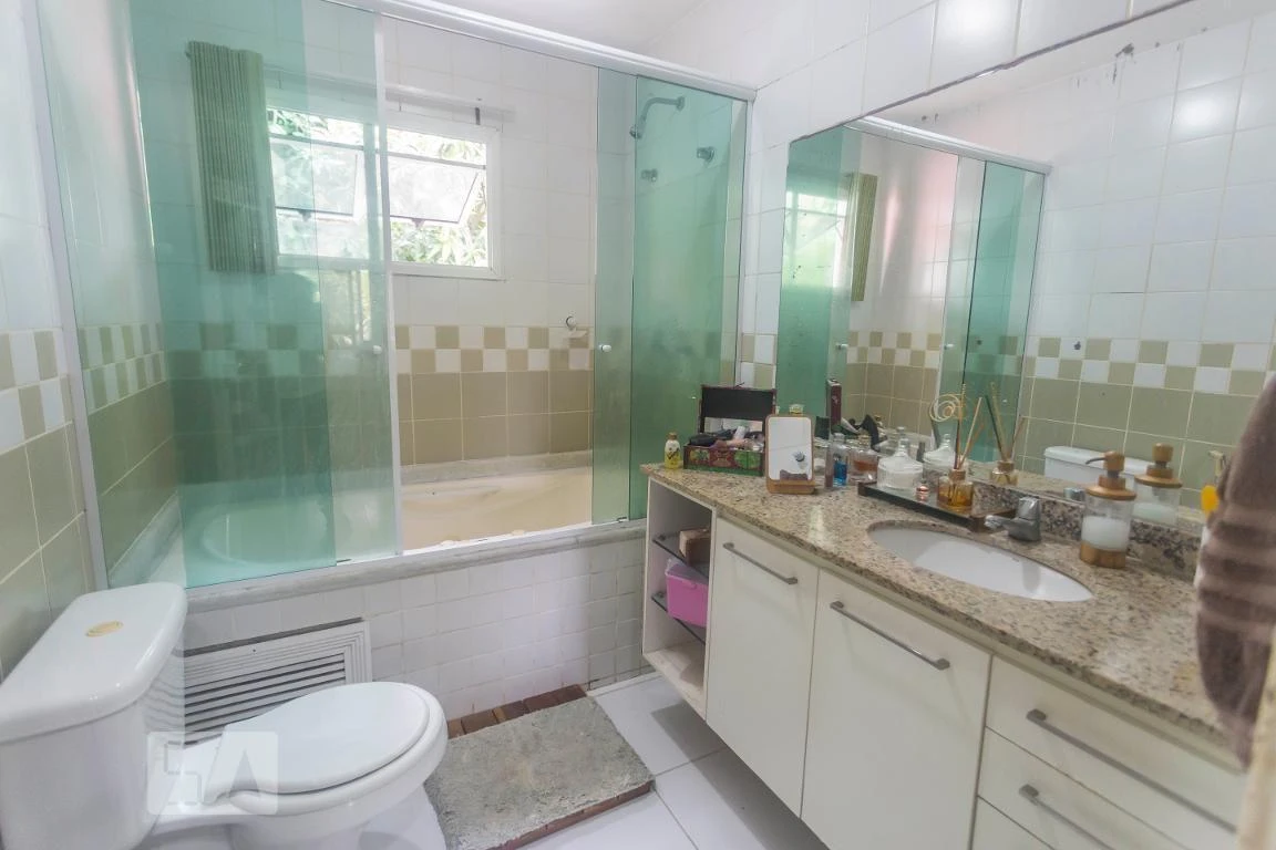 Furnished 680 m² house with 3 bedrooms — photo 23
