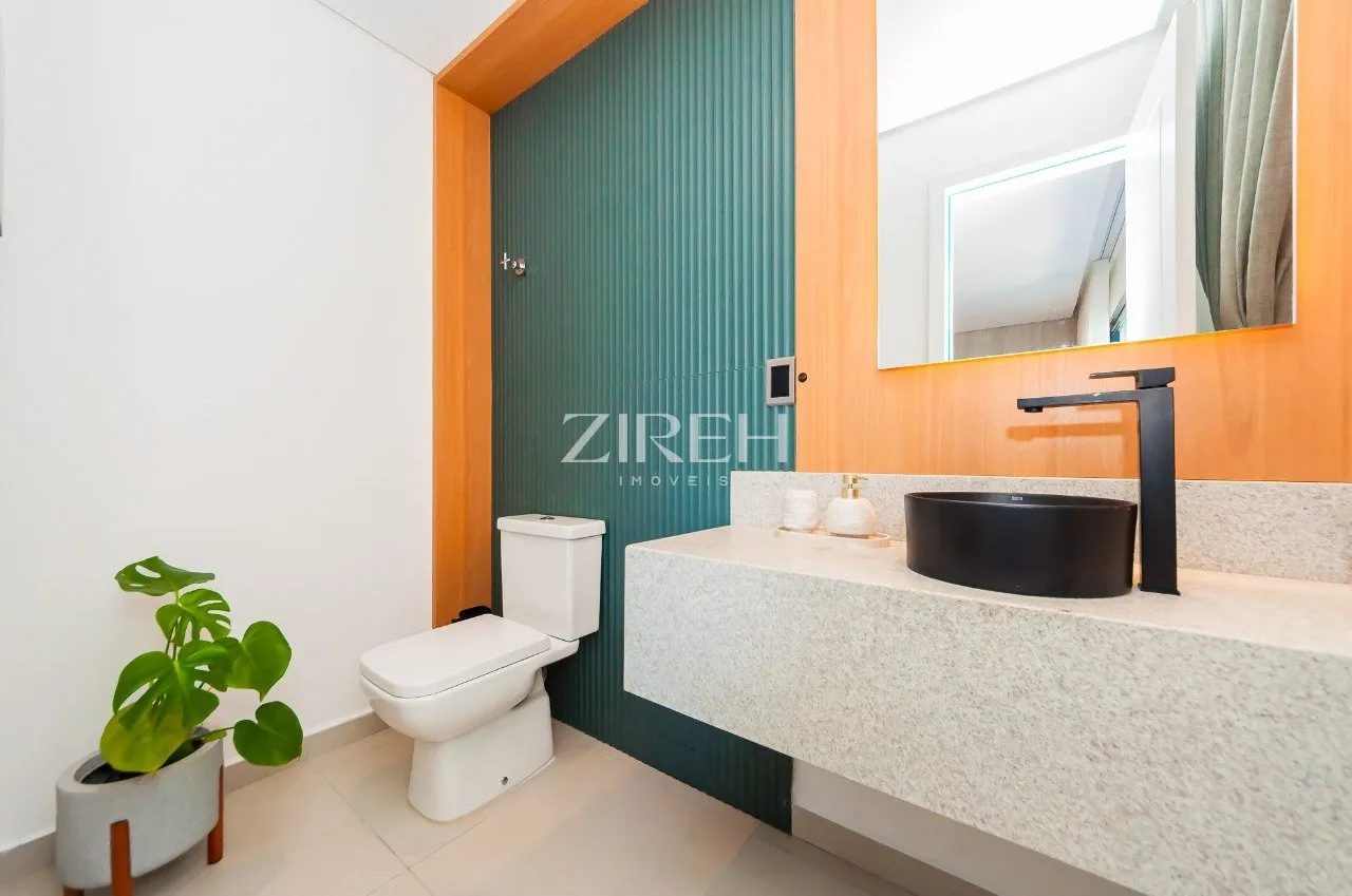 3-bedroom apartment in a building with a gym — photo 11