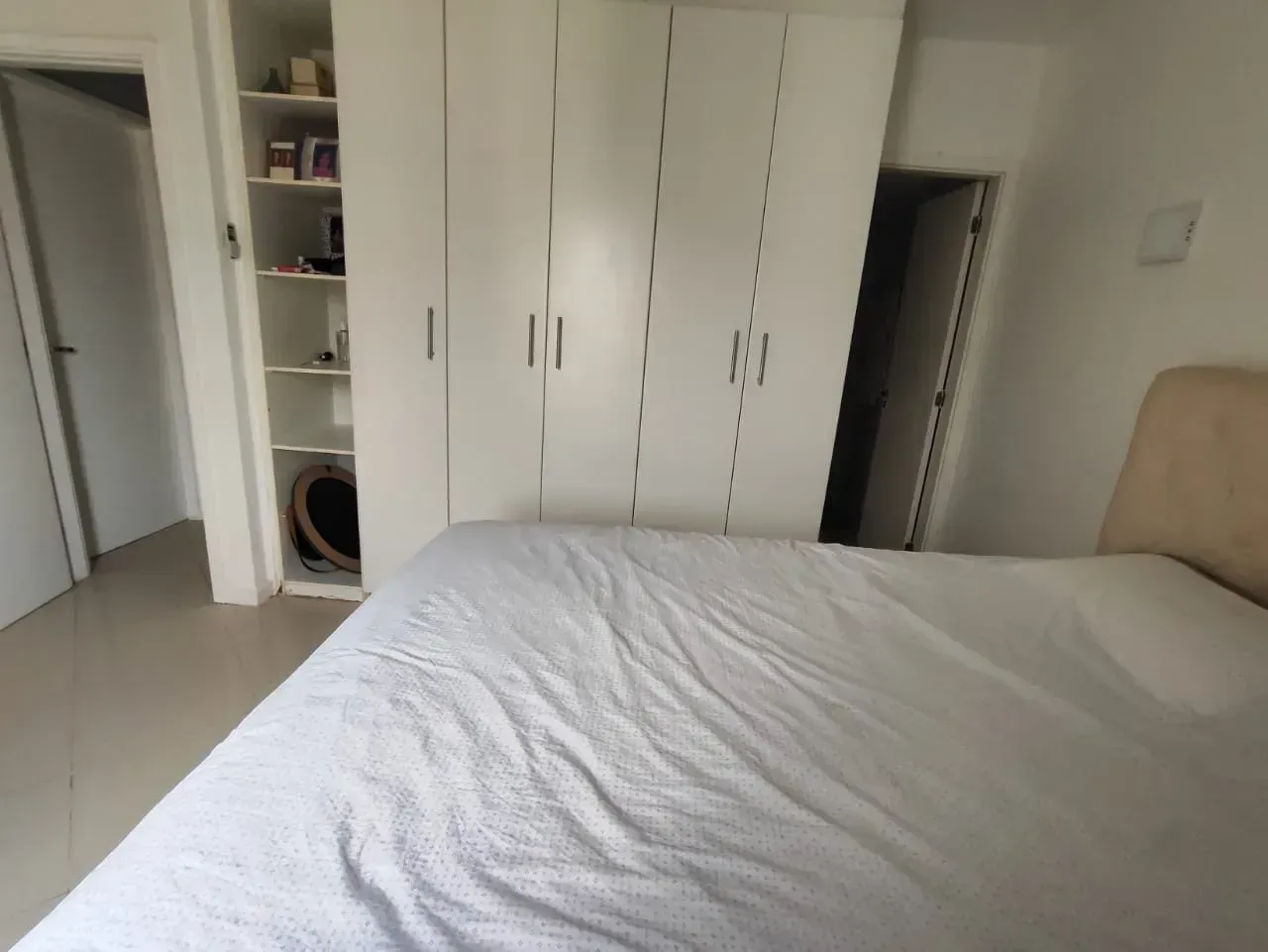 Furnished apartment with 3 bedrooms and 2 bathrooms — photo 13