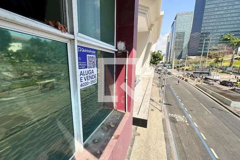 Apartamento sem mobília com 1 quarto e cozinha compacta — photo 18