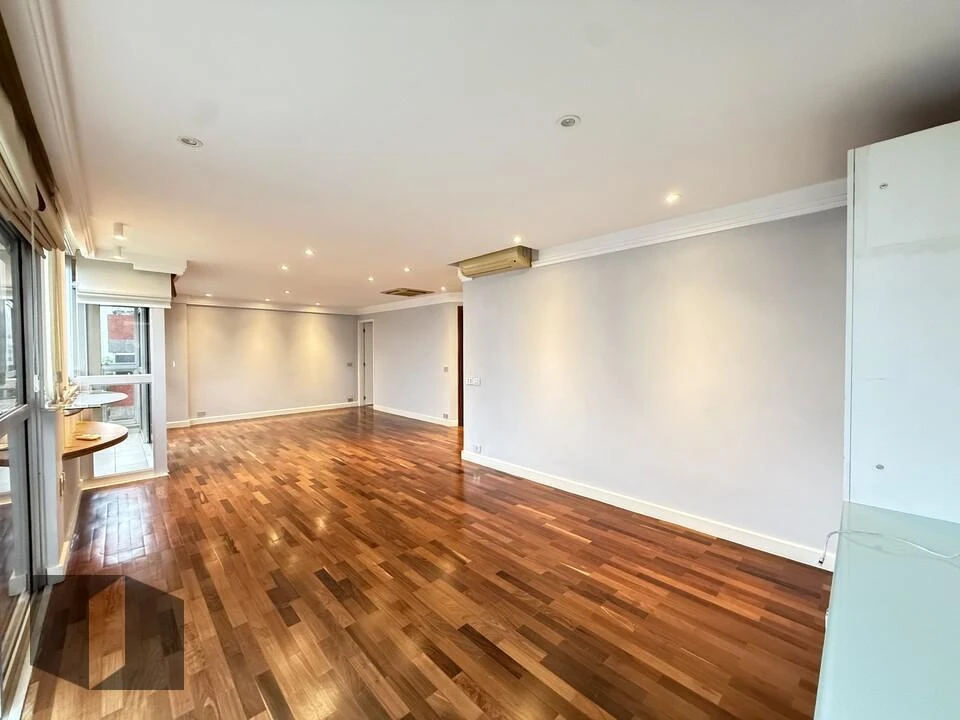 4-bedroom apartment 164 m² with 2 parking spaces — photo 18