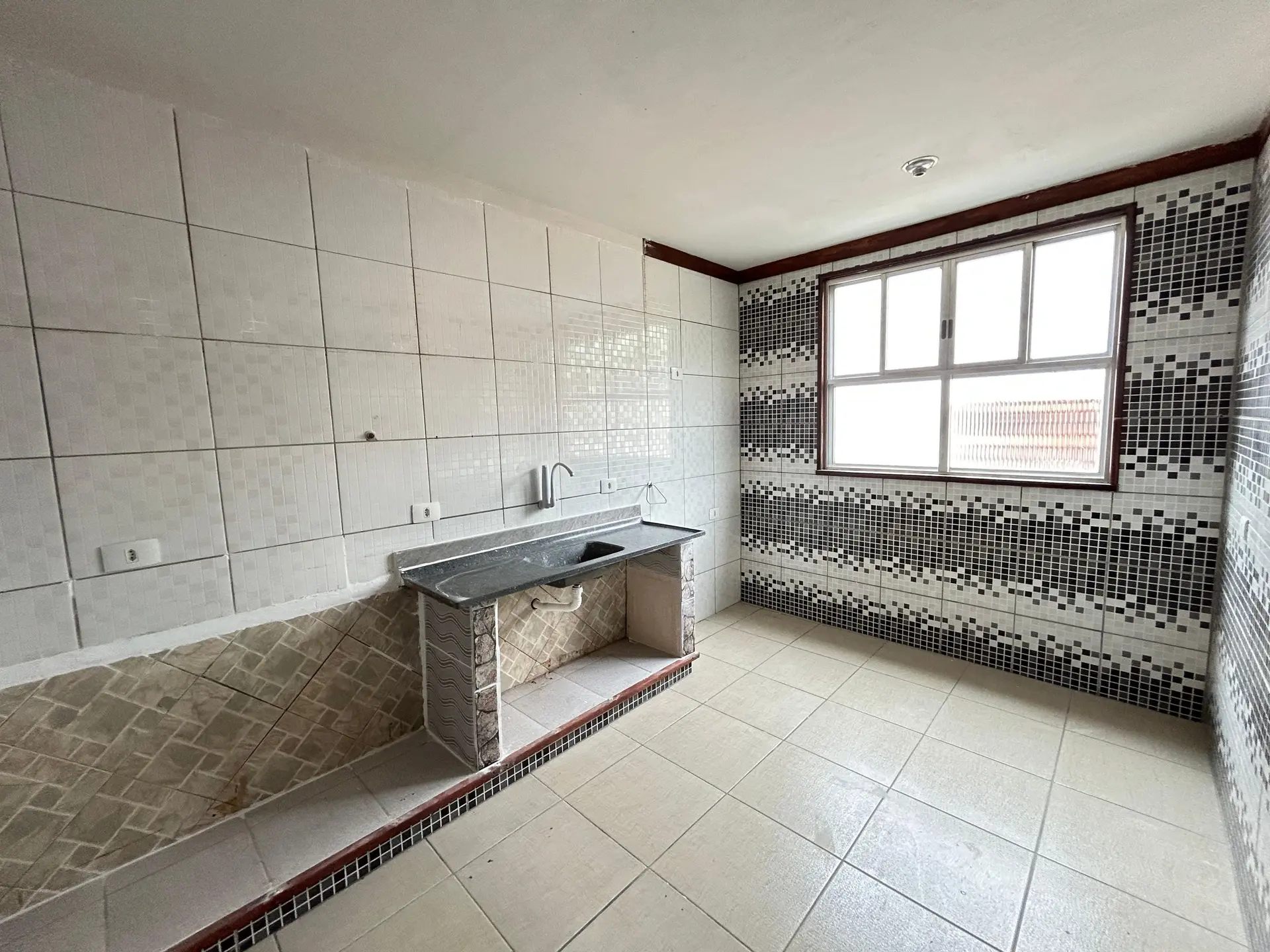 House for rent with 2 bedrooms and 1 bathroom