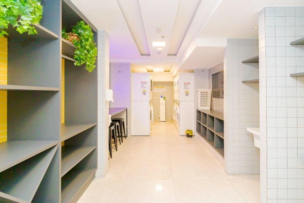 1 quarto e espaço de home office: apartamento de 17 m² — photo 28