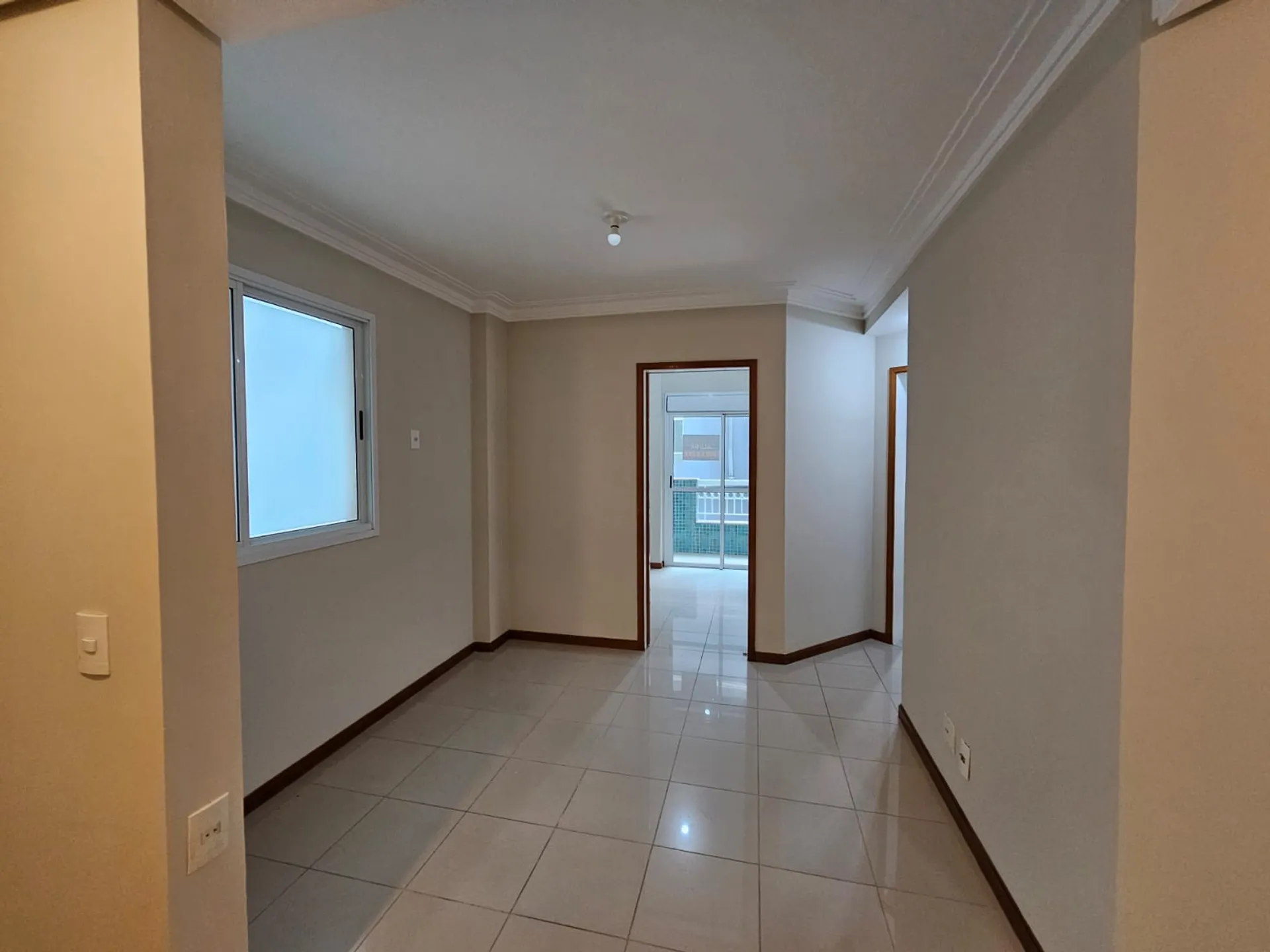 68 m² apartment with 1 bedroom and a balcony — photo 6