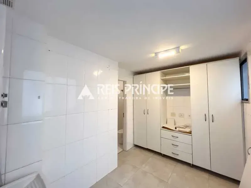 3-bedroom apartment with 3 bathrooms and 2 parking spots — photo 10