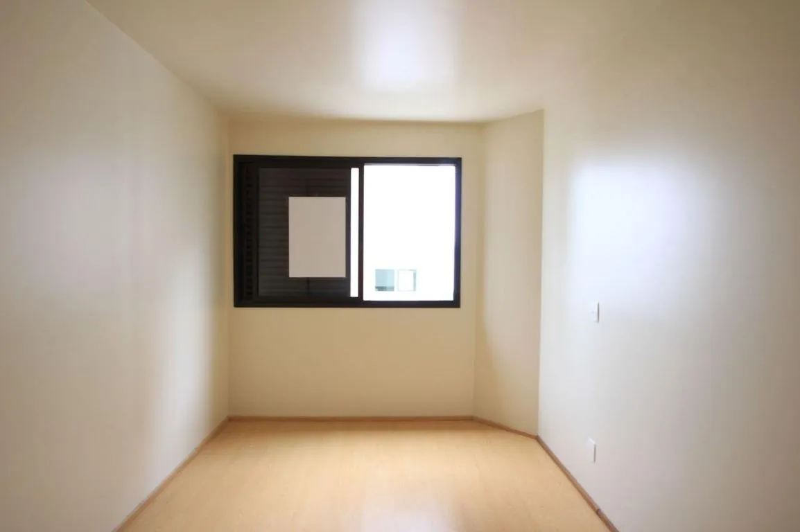 113 m² apartment with a bathtub and a water view — photo 47