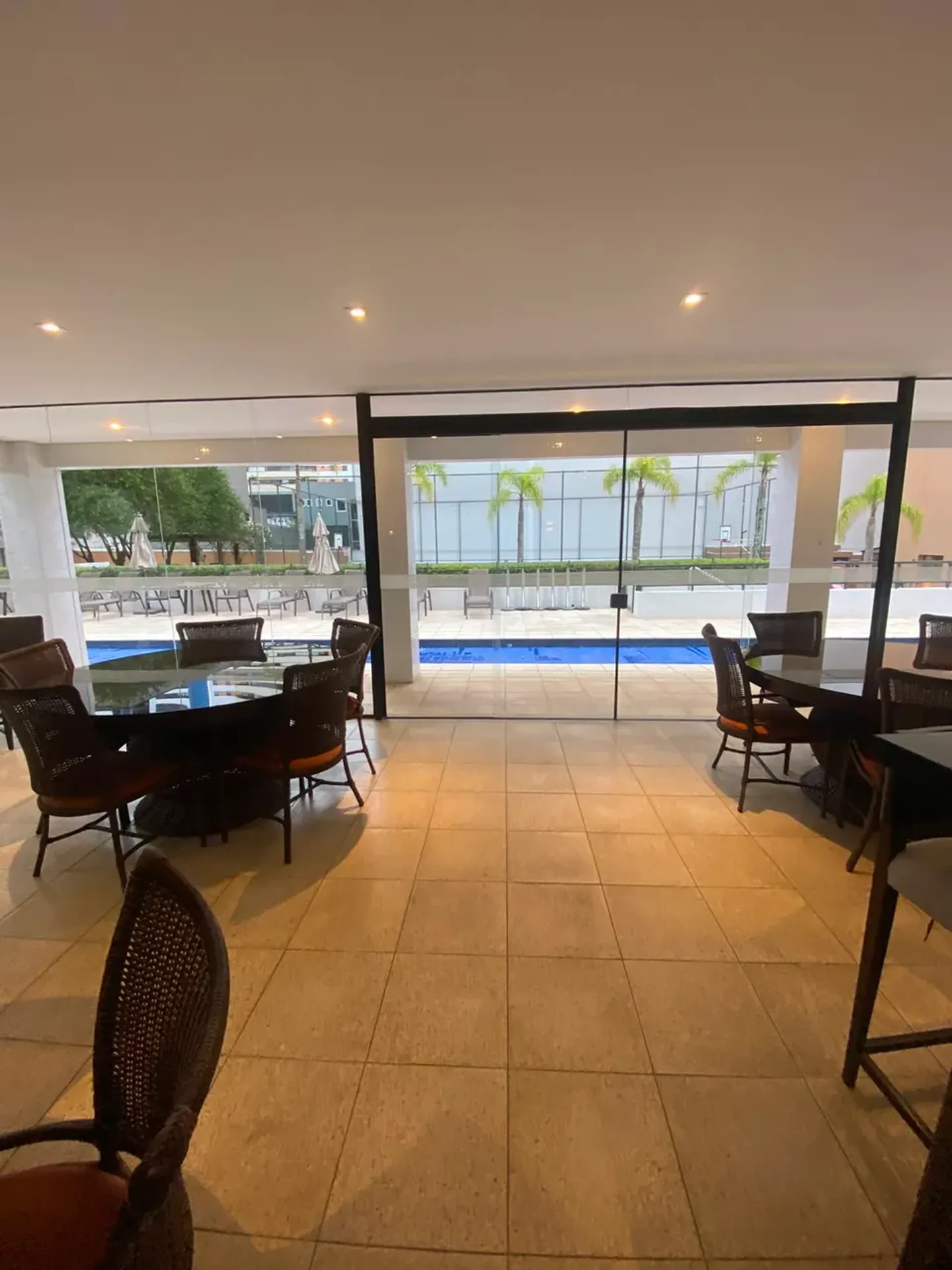 Apartamento para aluguel com 165 m², 3 quartos e 4 banheiros — photo 34