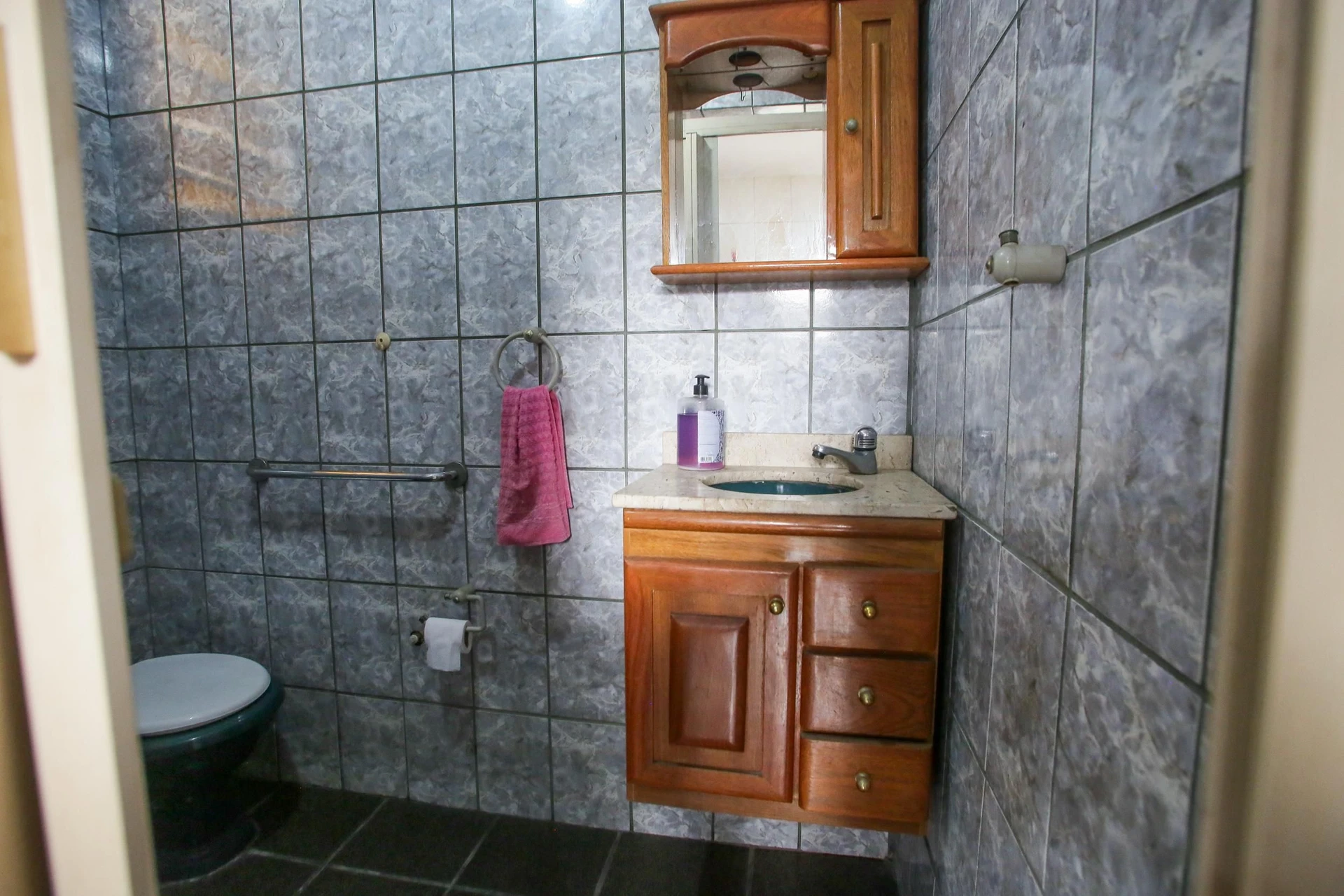 Casa mobiliada com 2 suítes e 3 banheiros e 1 vaga — photo 24