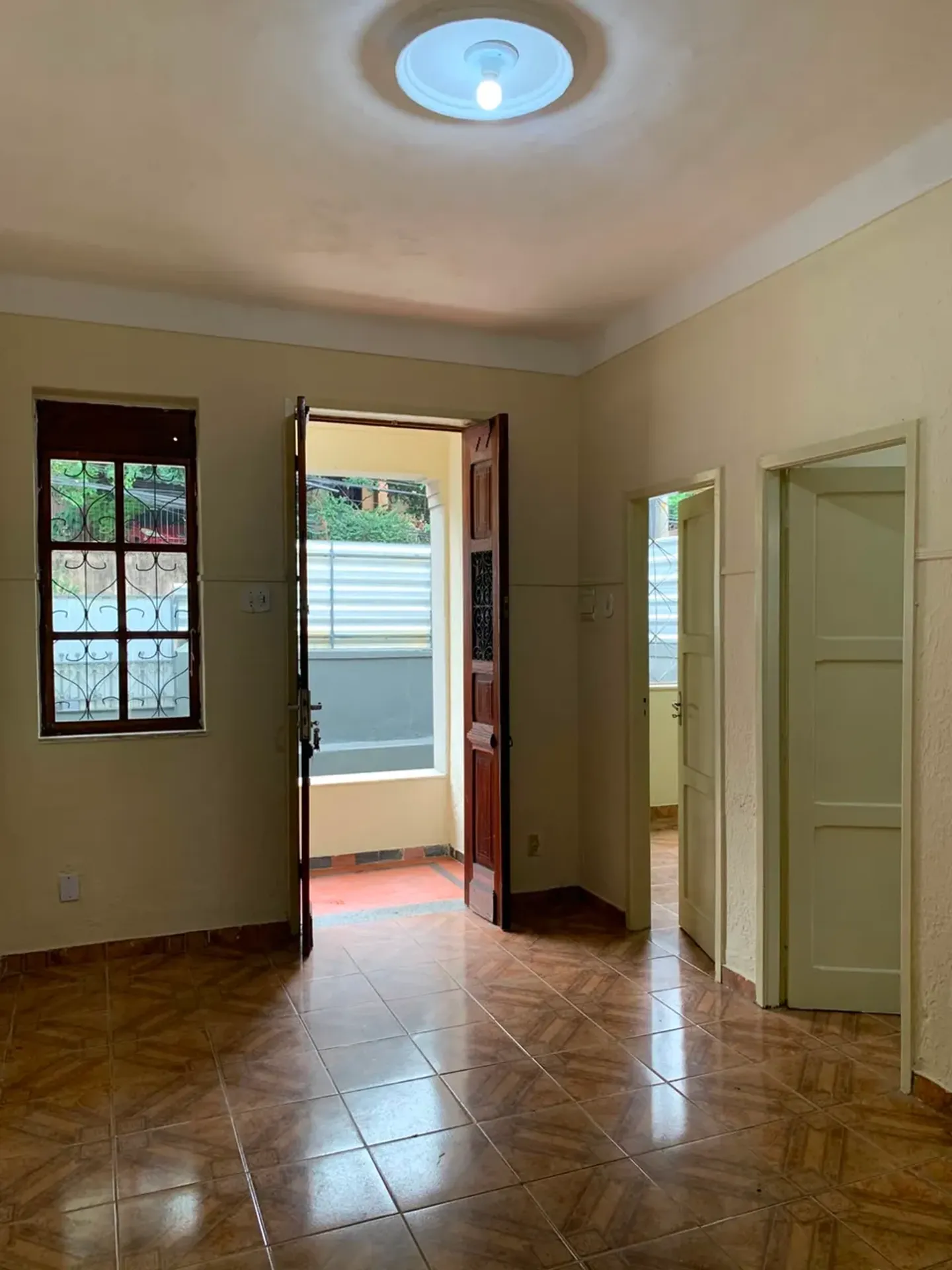 Rented house with 55 m², 2 bedrooms and 1 bathroom — photo 22
