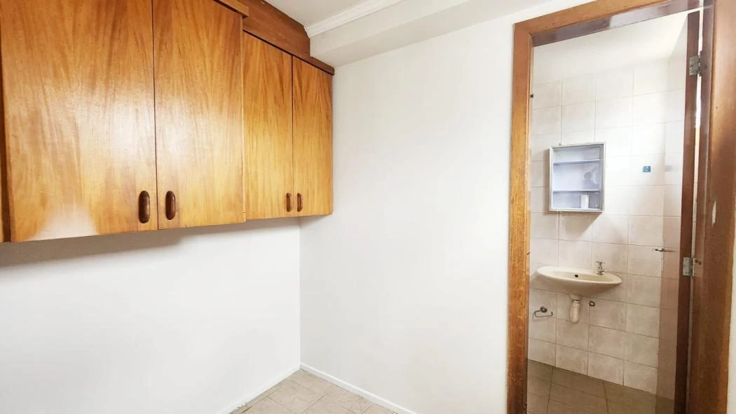 Ванна и 4 спальни: квартира 173 м² — photo 16