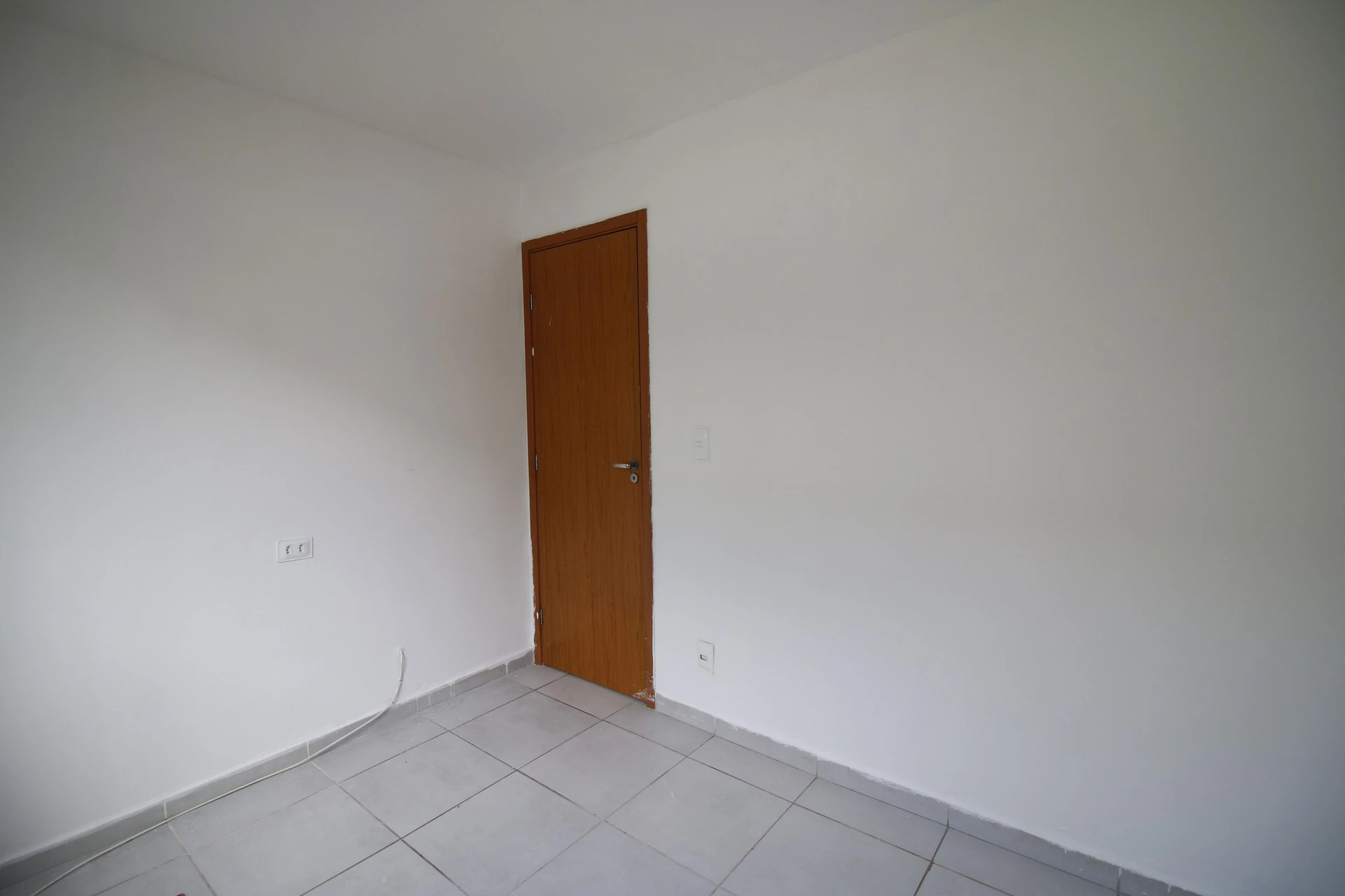 2-bedroom apartment in a building with a pool — photo 22