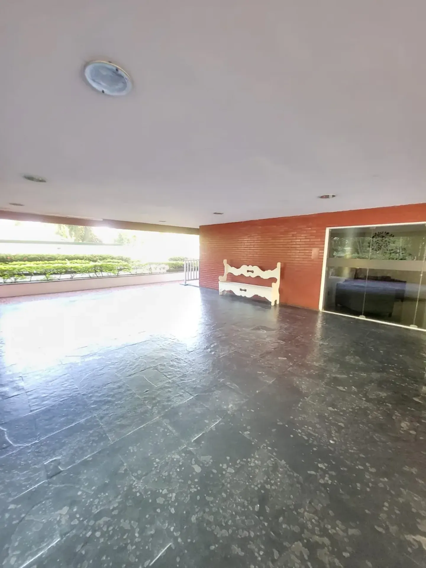 Furnished 126 m² apartment with 3 bedrooms and gas kitchen — photo 5