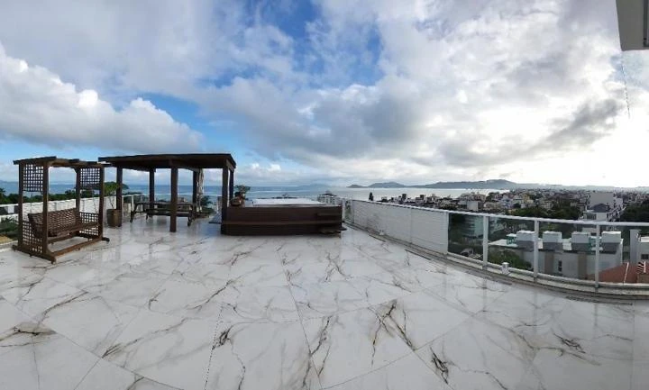 Ático dúplex con 4 suites y 256 m² — photo 3