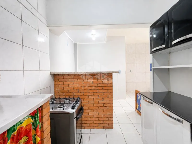 Furnished 2-bedroom, 60 m² apartment in Florianópolis — photo 9