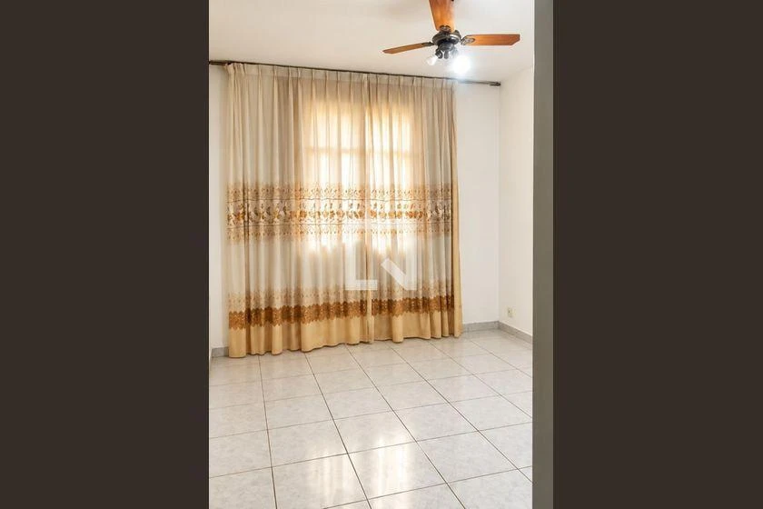 3-bedroom apartment, 1 with its own bathroom, 90 m² — photo 20