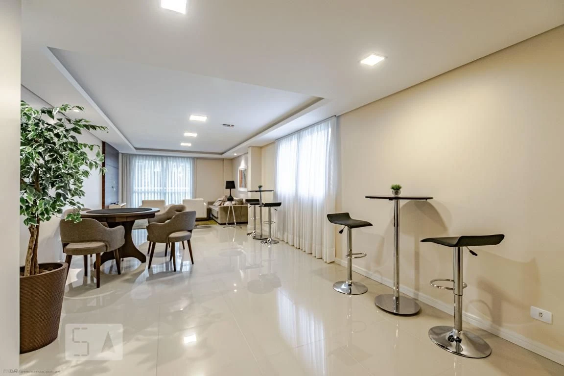 Washing machine in a one-bedroom apartment, 24 m² — photo 10