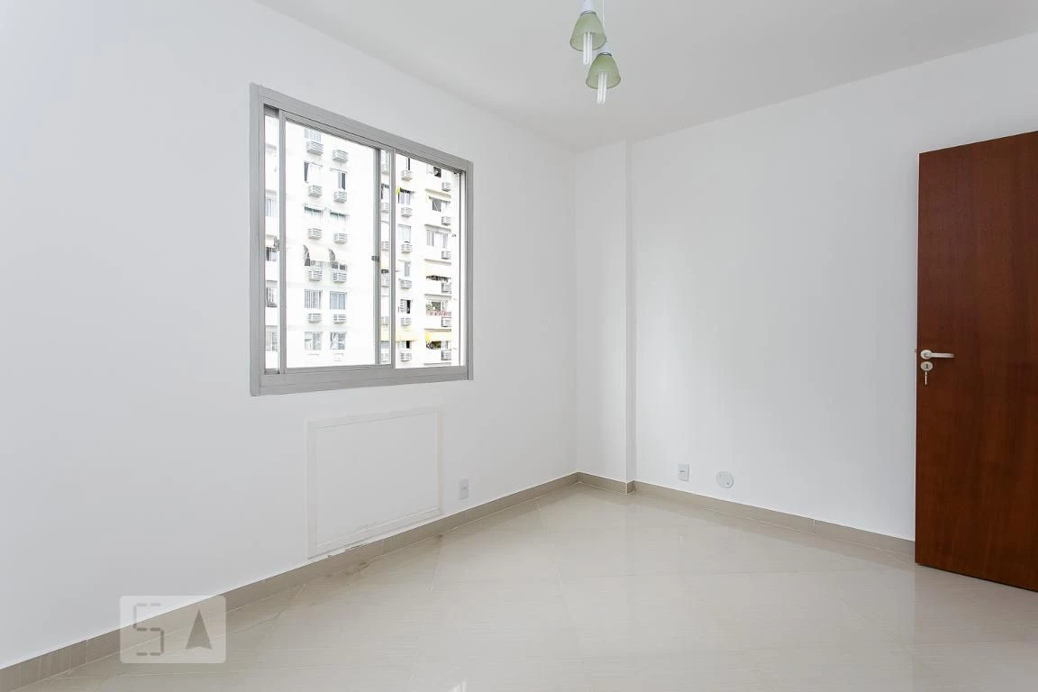 2-bedroom apartment in a building with a gym — photo 20