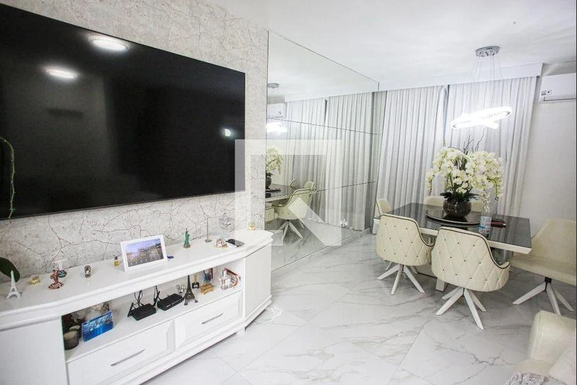 Furnished house with 4 bedrooms and 167 m²