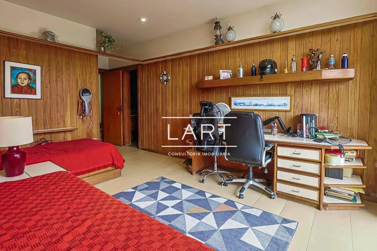 Дом с 5 спальнями и 800 м², с зоной для стирки — photo 10