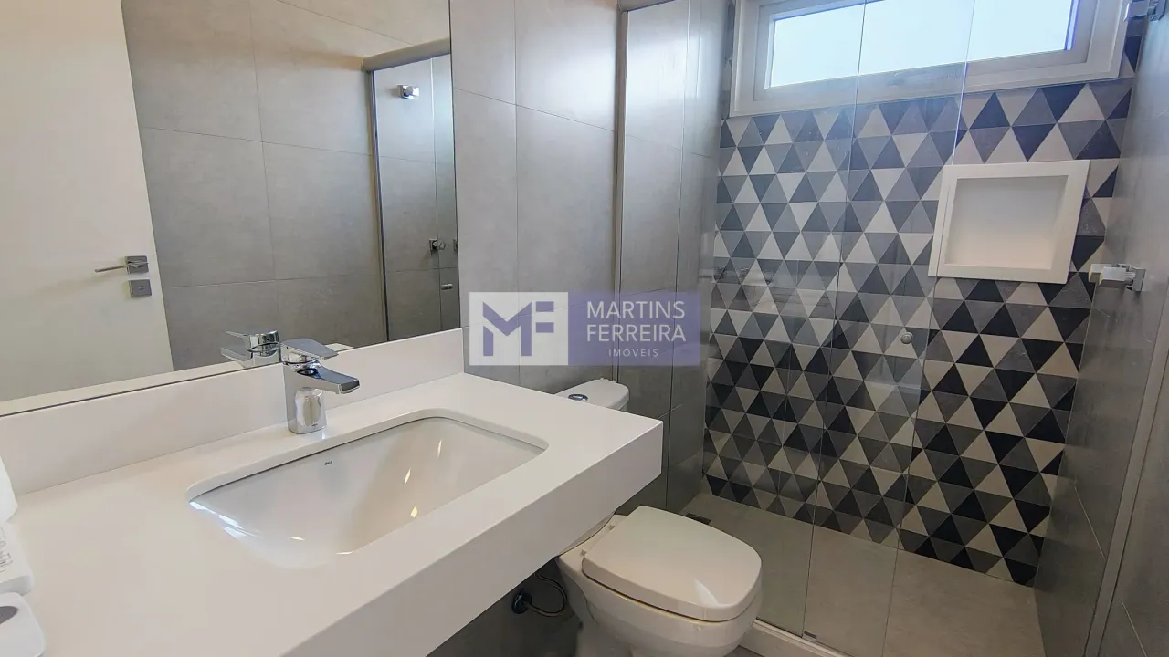 Casa com máquina de lavar, 4 quartos e 5 banheiros — photo 20