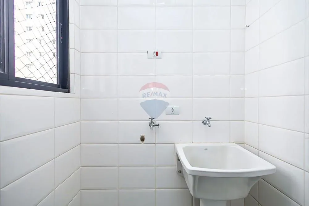3-bedroom rental apartment with 96 m² and 1 parking — photo 18