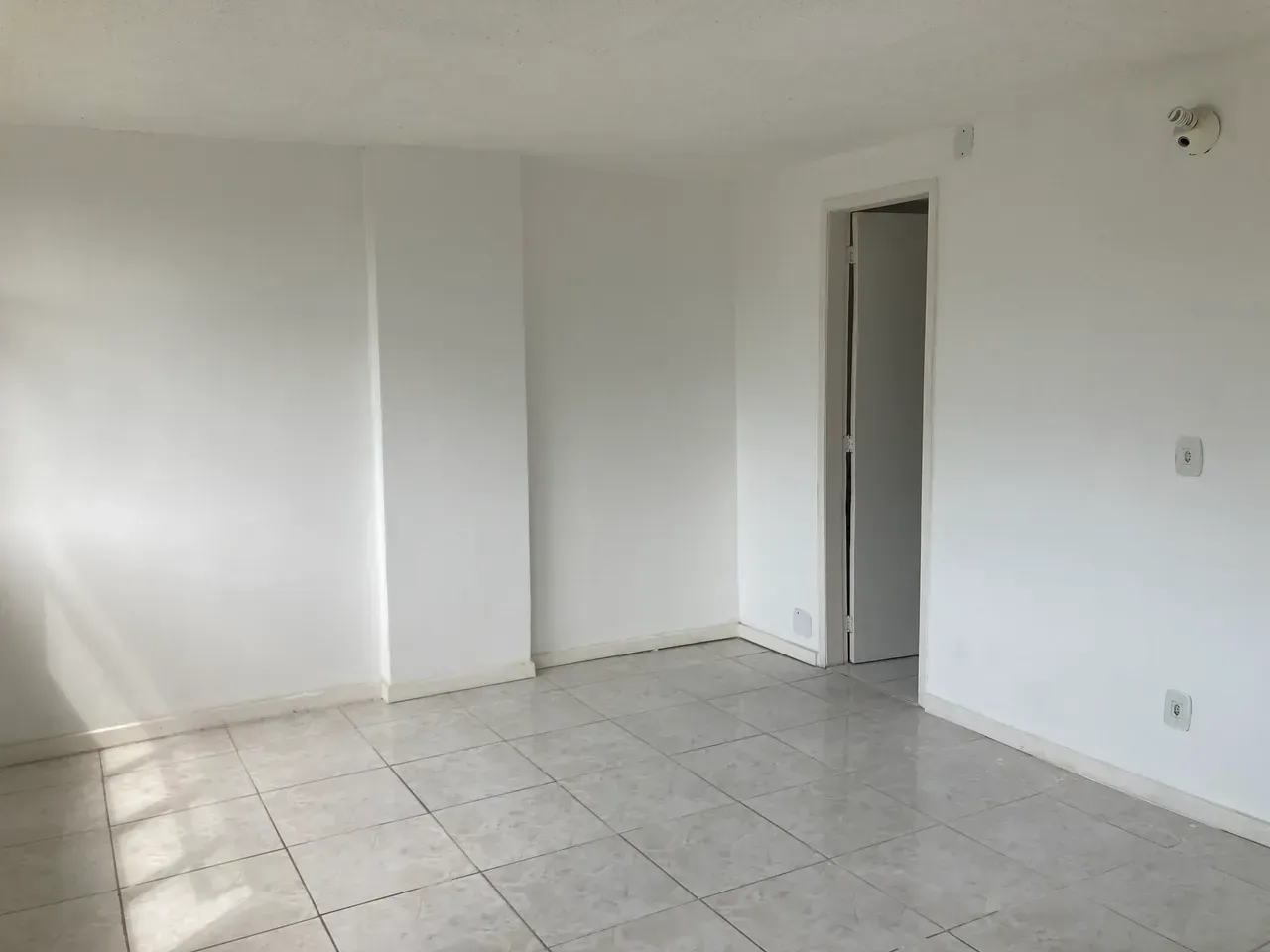 Unfurnished 2-bedroom apartment with 68 m² and parking — photo 10