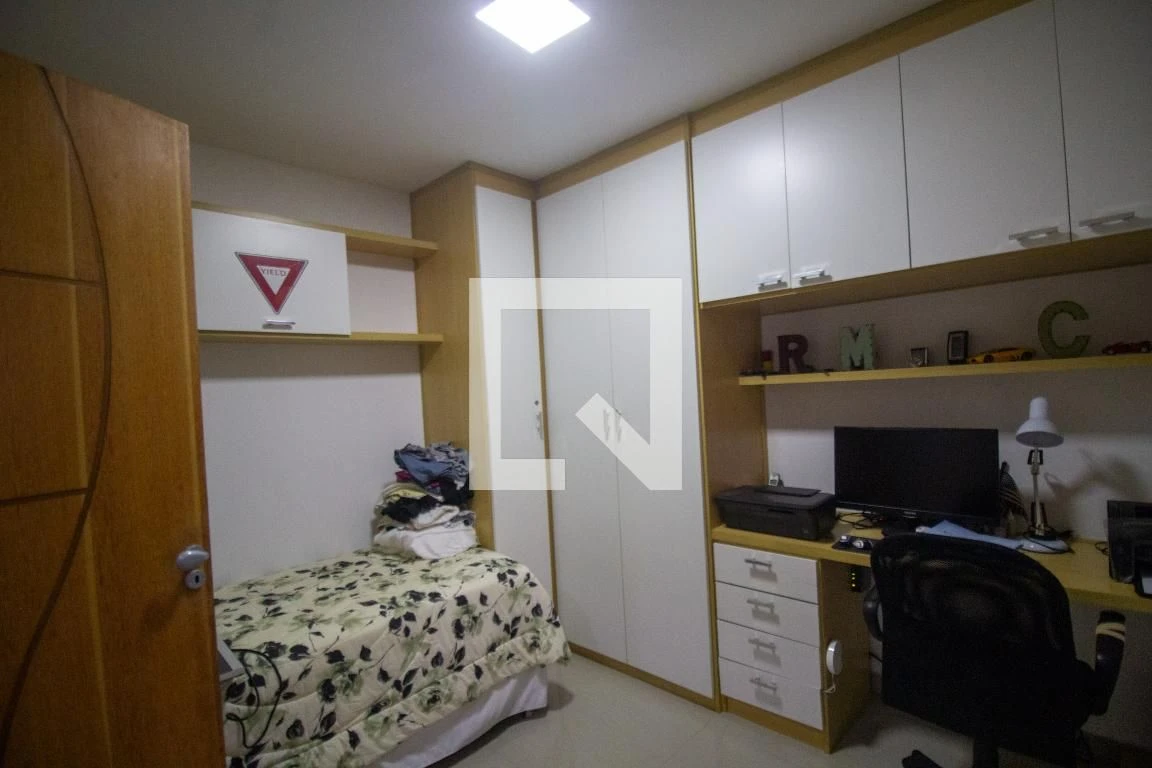Apartamento mobiliado com 4 quartos e jacuzzi no prédio — photo 56