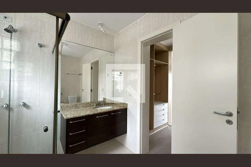 Home office in a 3-bedroom house, 180 m² — photo 23