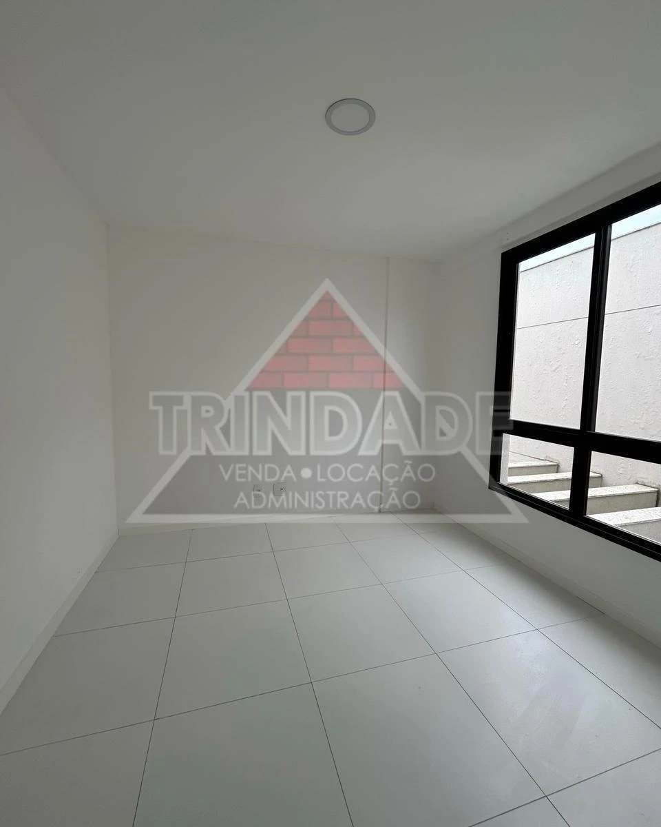 Casa duplex de 3 suítes com cozinha americana e piscina — photo 11