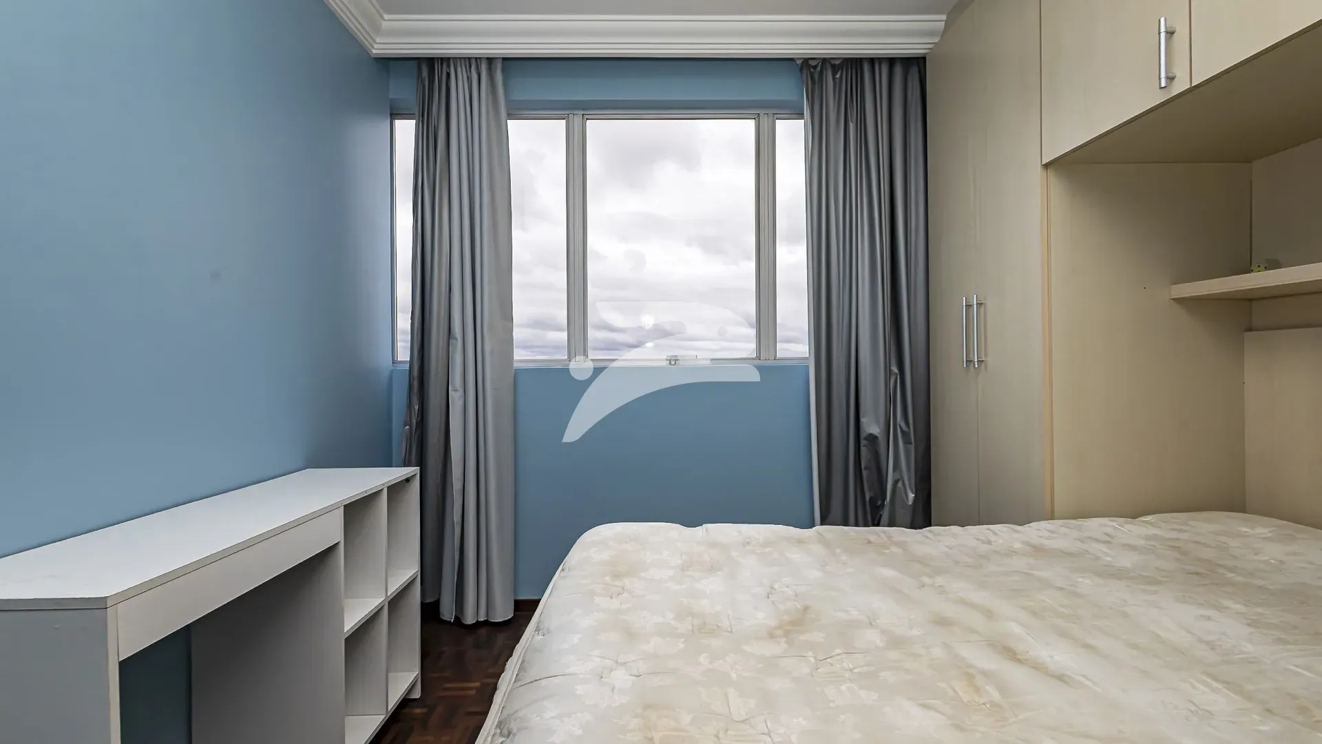 One-bedroom apartment with a washing machine in Curitiba — photo 8