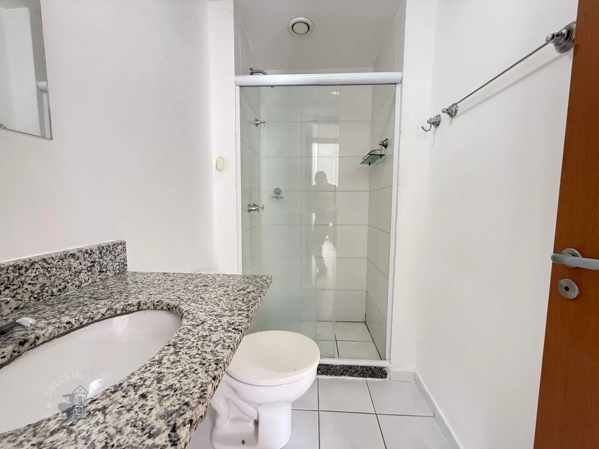 Квартира з 2 спальнями та 1 паркомісцем, 60 м² — photo 27