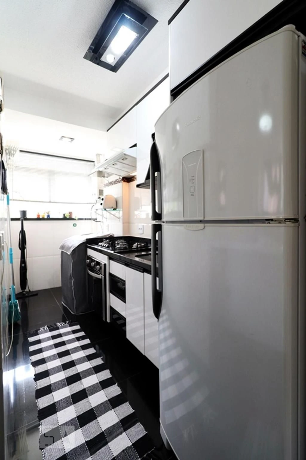 Apartamento mobiliado com 3 quartos e cozinha integrada — photo 7
