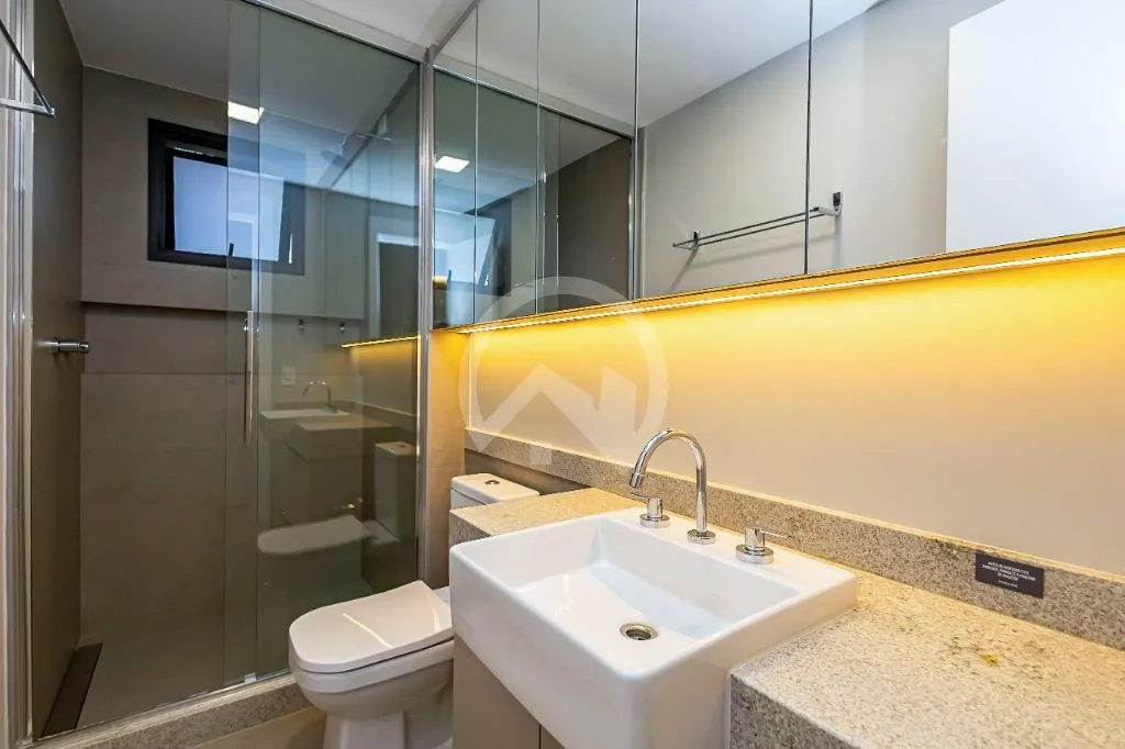 2-bedroom apartment with open-plan kitchen and parking — photo 16