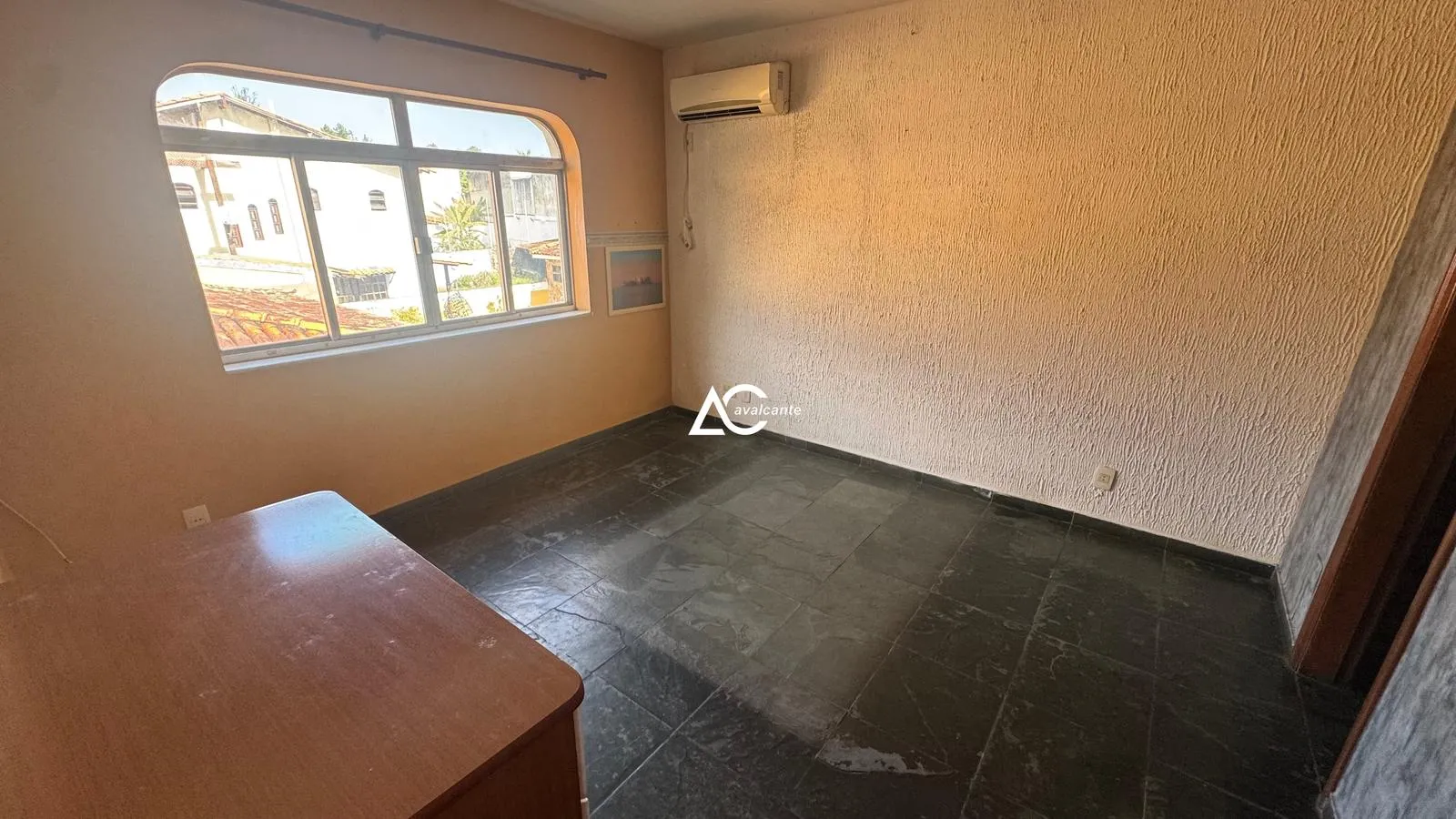 Furnished duplex house with 4 bedrooms and 600 m² — photo 9