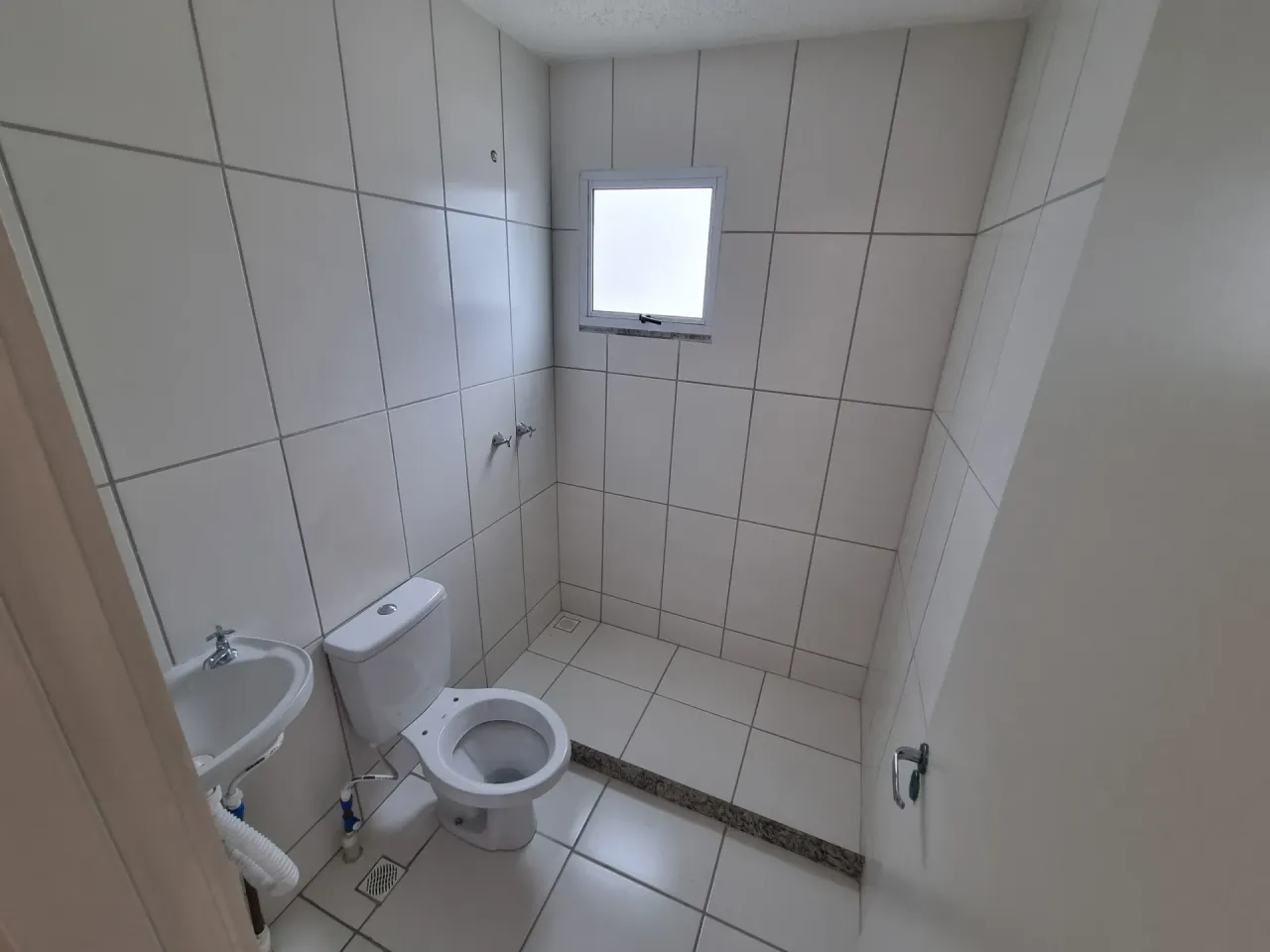 2-bedroom apartment with balcony and 1 parking space — photo 17