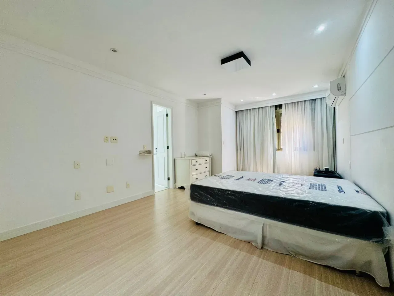 Apartamento mobiliado com 3 quartos e 3 banheiros — photo 40