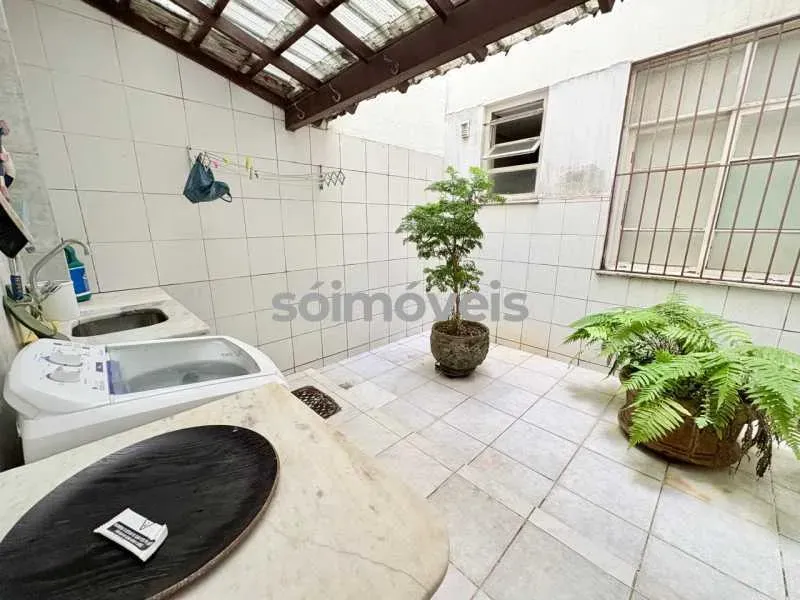 Water view in a one-bedroom apartment, 45 m² — photo 11