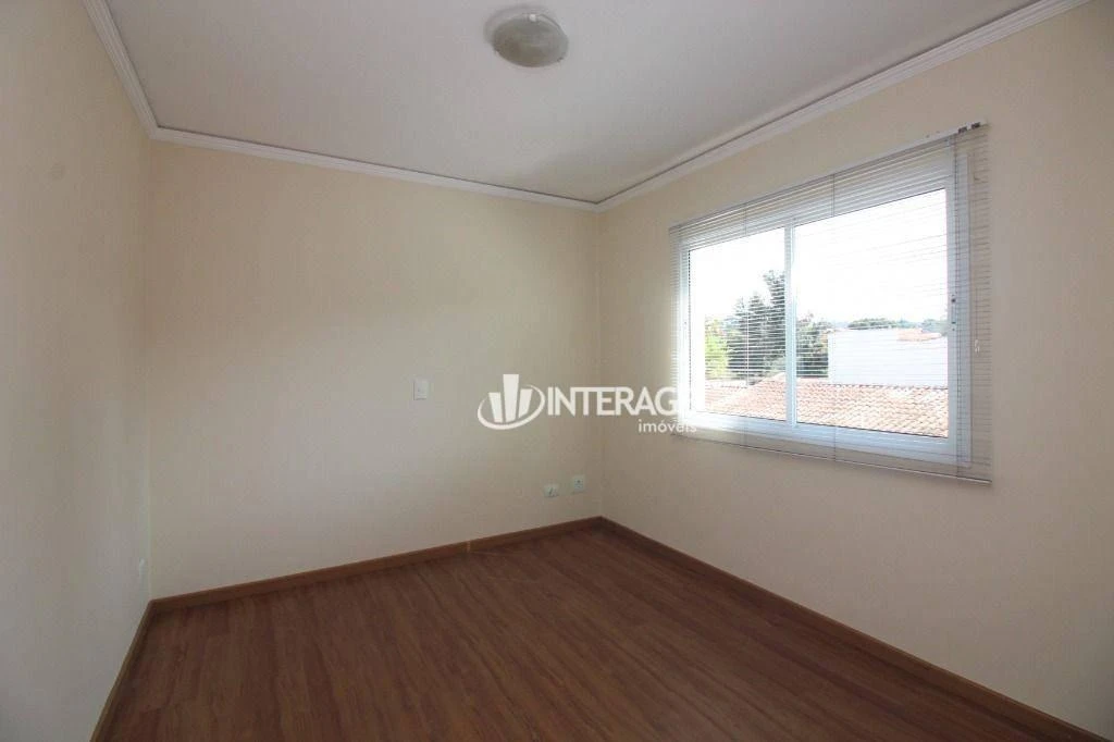 Balcony with a grill in a 3-bedroom house, 150 m² — photo 20