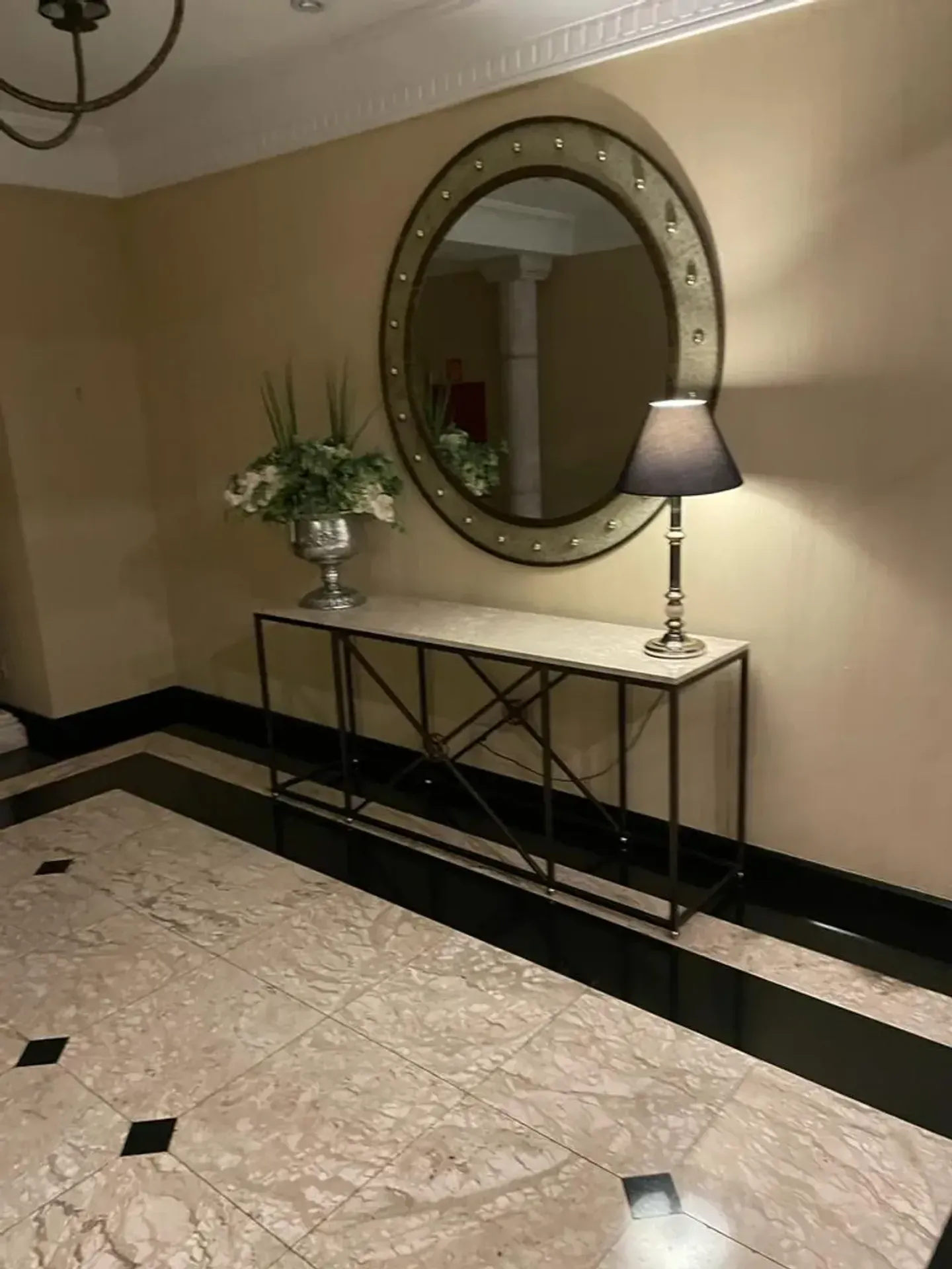 Furnished apartment, 84 m², with a walk-in closet — photo 40
