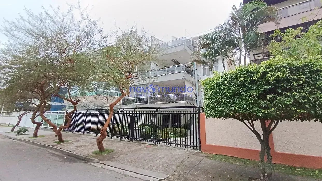 Furnished apartment, 96 m², with a washing machine — photo 25