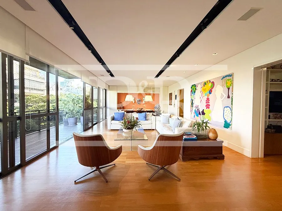 Apartamento de 3 dormitórios com 240 m² e 3 vagas — photo 7