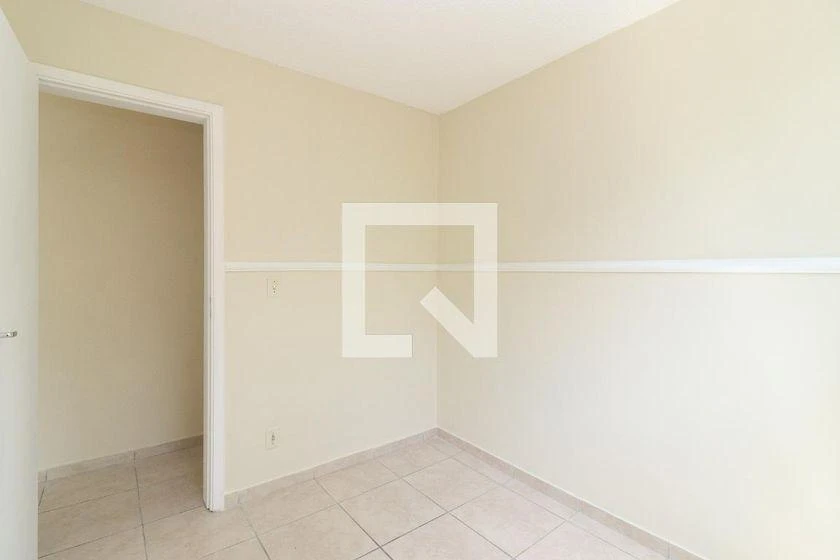 2-bedroom apartment in a building with a pool — photo 24