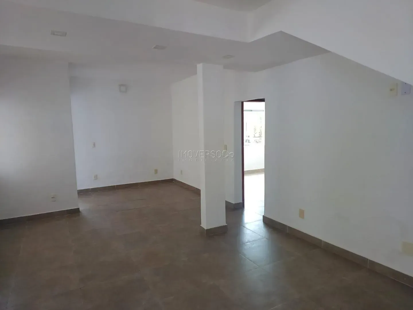 House with 4 bedrooms and 4 bathrooms plus 2 parking — photo 37