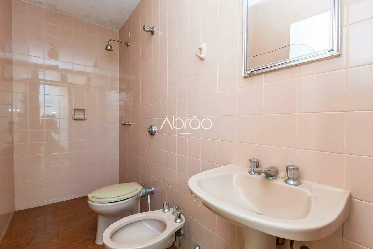 House with 4 bedrooms, 5 bathrooms and 319 m² — photo 2