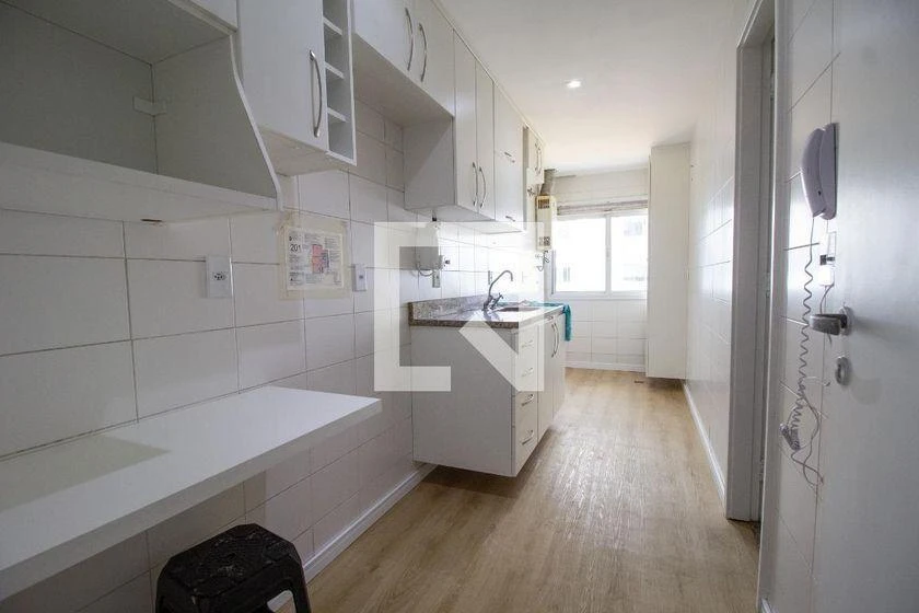 Apartamento mobiliado com 3 quartos e 93 m² — photo 28
